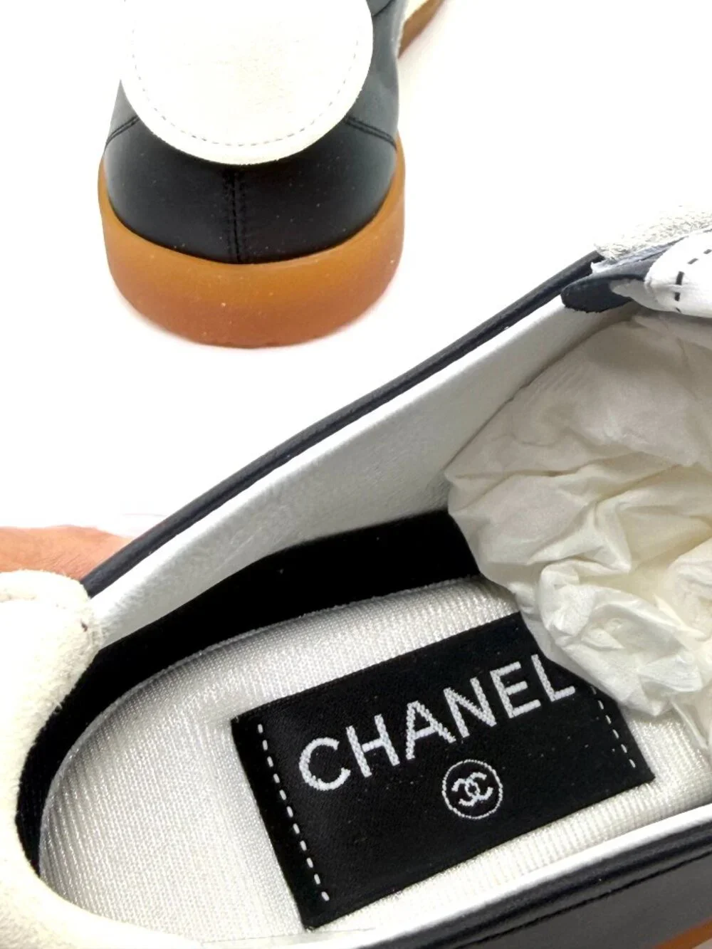 CHANEL REV Leather Suede CC Slim Retro Lace Up Sneakers Flats Trainers Shoes